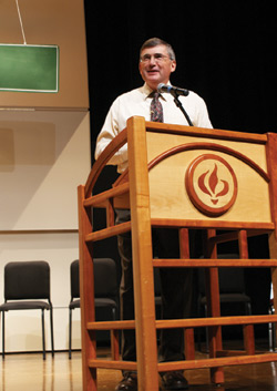 Loren Horst, president, Virginia Mennonite Missions, brought the message Thursday. Photo: Galen Lehman